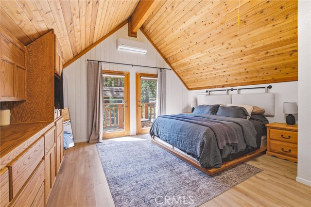 Detail Gallery Image 28 of 60 For 1137 Edna, Wrightwood,  CA 92397 - 5 Beds | 3 Baths