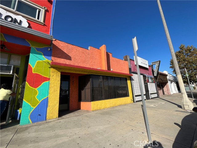 2147 W Manchester Ave, Los Angeles, CA 90047