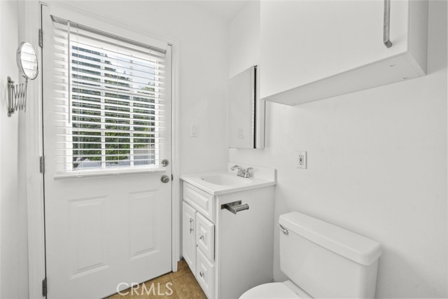 Detail Gallery Image 21 of 28 For 8440 Oakdale Ave, Winnetka,  CA 91306 - 3 Beds | 1/1 Baths