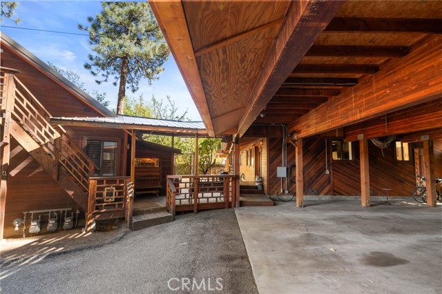 Detail Gallery Image 5 of 46 For 41307 Park Ave, Big Bear Lake,  CA 92315 - – Beds | – Baths