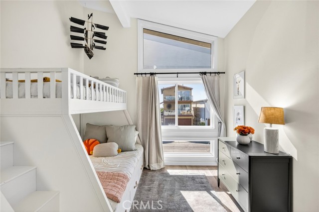 956 Tia Juana, Laguna Beach CA: https://media.crmls.org/medias/4a24ebed-cb87-4a7f-9eed-1f1a35e14bb1.jpg