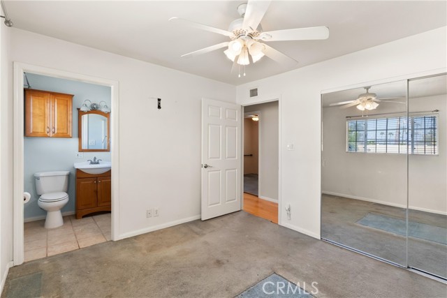 Detail Gallery Image 17 of 33 For 18361 Delaware St, Huntington Beach,  CA 92648 - 4 Beds | 2 Baths