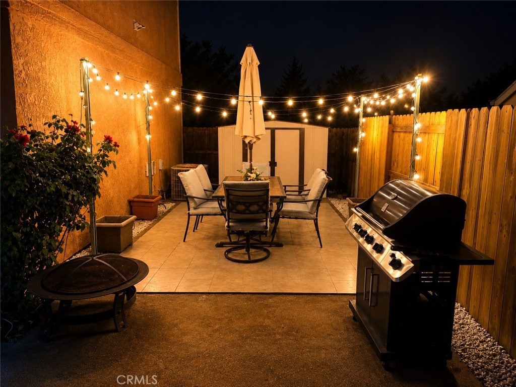 https://media.crmls.org/medias/4a2637c2-0dde-4854-98a8-56811333d6b3.jpg?preset=X-Large