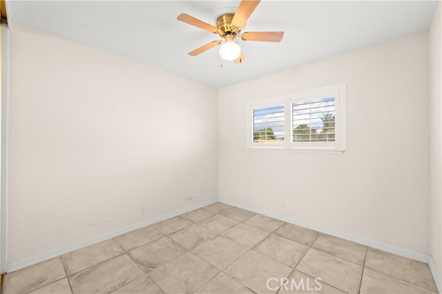 Image 35 of 56 For 6595 Jaluit Street