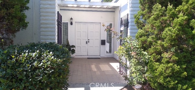 MLS# OC23182713