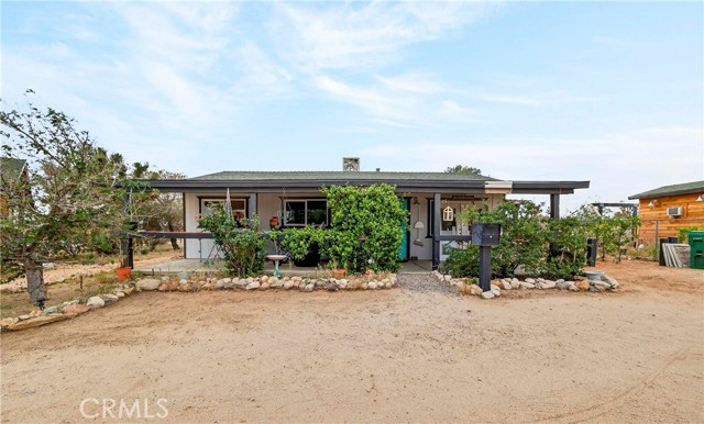 Detail Gallery Image 2 of 67 For 57661 Aberdeen, Yucca Valley,  CA 92284 - – Beds | – Baths