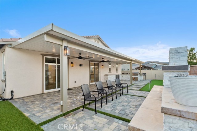 Detail Gallery Image 20 of 41 For 29120 Tanoak, Lake Elsinore,  CA 92530 - 4 Beds | 2/1 Baths