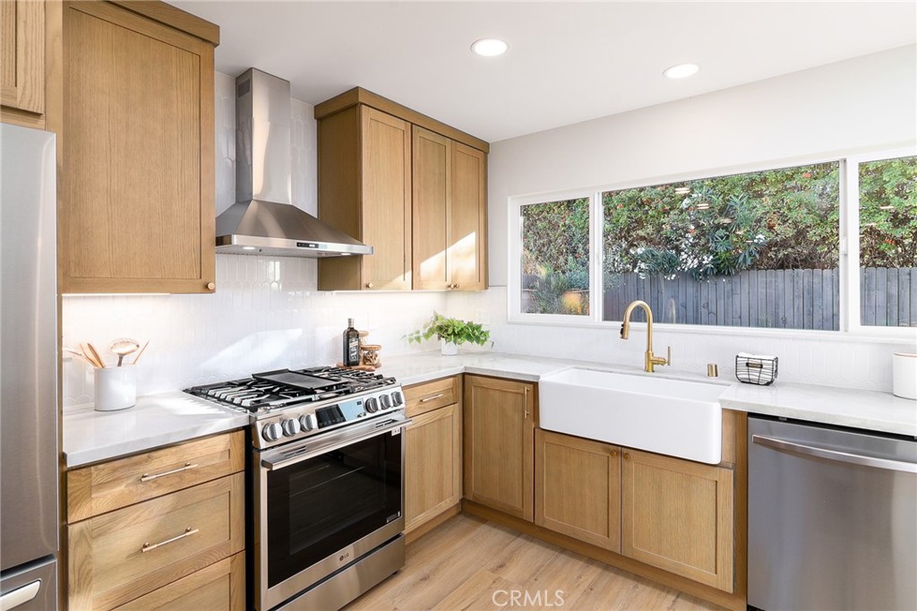 5996 College Ave - photo 10