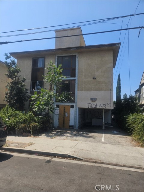 Front Image Thumbnail for CRSR26063582