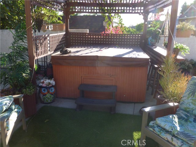 Detail Gallery Image 34 of 42 For 14030 Simshaw, Sylmar,  CA 91342 - 3 Beds | 2/1 Baths