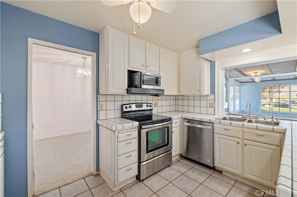 MLS #SR25262351 image #12