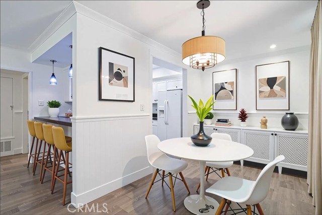 40 15th Street, Hermosa Beach CA: https://media.crmls.org/medias/4a2a5d56-b18a-4635-89dd-fd35459e8079.jpg