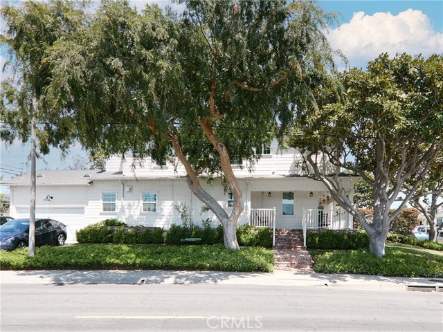 Detail Gallery Image 37 of 43 For 6443 W 81st St, Los Angeles,  CA 90045 - 4 Beds | 4 Baths