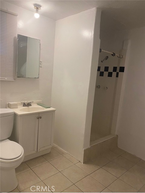 Detail Gallery Image 6 of 18 For 974 Sperry, Colton,  CA 92324 - – Beds | – Baths