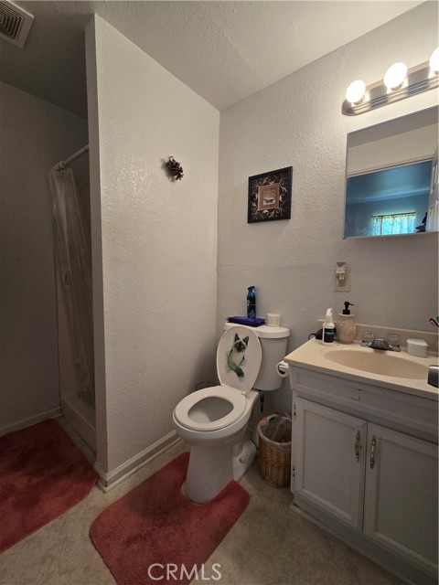 Detail Gallery Image 9 of 21 For 2705 Oro Bangor, Oroville,  CA 95966 - 4 Beds | 2 Baths