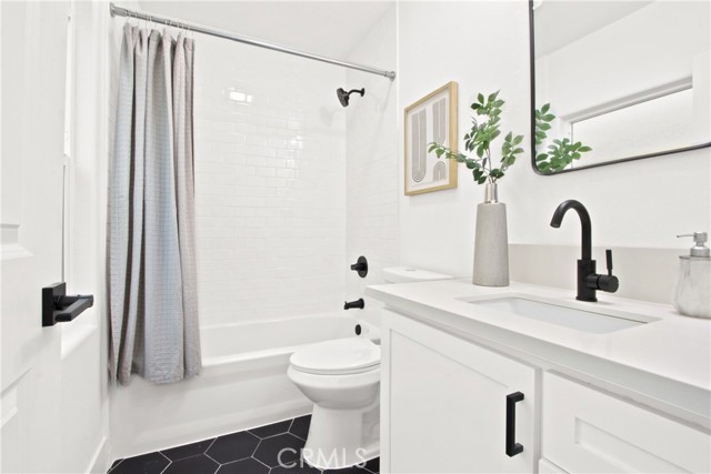 Detail Gallery Image 17 of 19 For 898 E 57th St, Los Angeles,  CA 90011 - 3 Beds | 2 Baths