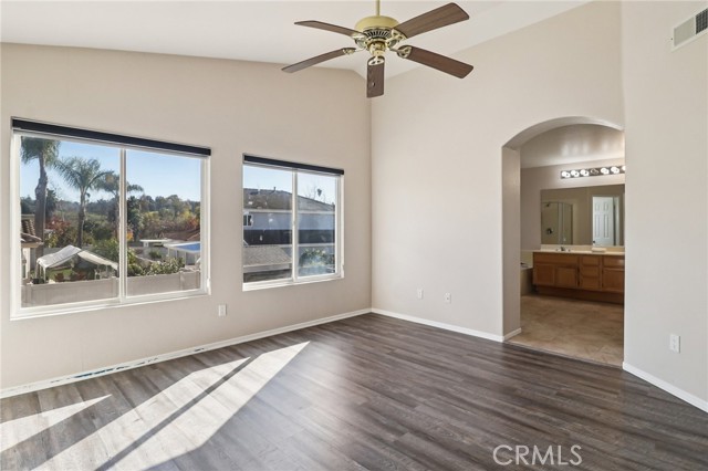 Detail Gallery Image 38 of 47 For 5667 Dartmoor Cir, Oceanside,  CA 92057 - 4 Beds | 3 Baths