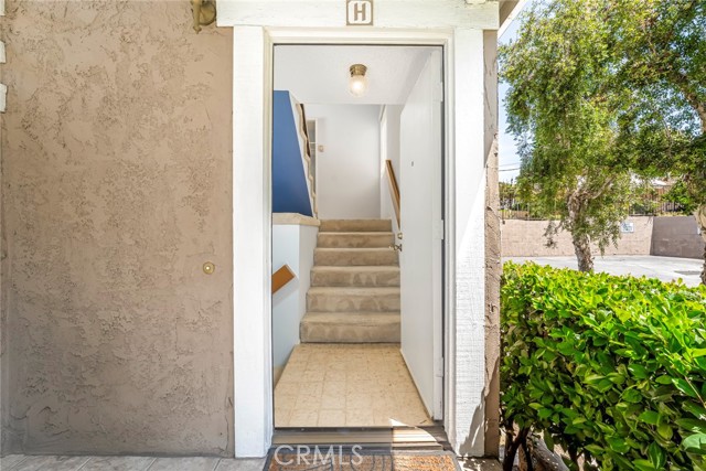 Detail Gallery Image 3 of 28 For 917 W Imperial #64,  La Habra,  CA 90631 - 1 Beds | 1/1 Baths