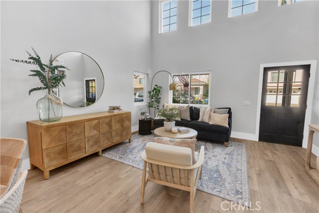 Detail Gallery Image 1 of 35 For 14 Sherwood Dr, Aliso Viejo,  CA 92656 - 4 Beds | 2/1 Baths