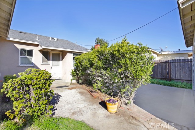 Detail Gallery Image 19 of 29 For 1618 W 9th, Santa Ana,  CA 92703 - 3 Beds | 1 Baths