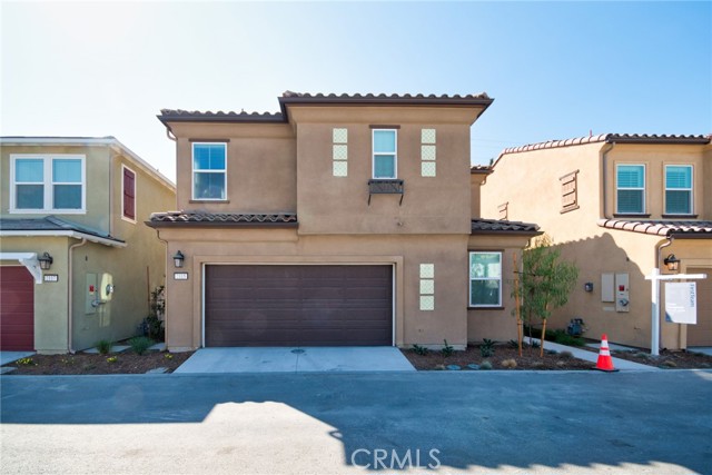 Detail Gallery Image 1 of 1 For 2115 Rio Grande, Pomona,  CA 91760 - 3 Beds | 2/1 Baths