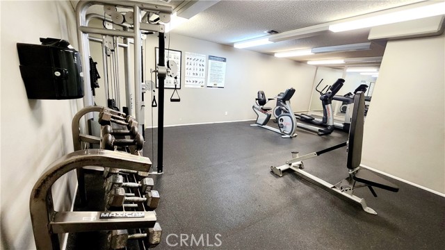 Detail Gallery Image 26 of 26 For 4080 via Marisol #129,  Los Angeles,  CA 90042 - 2 Beds | 2 Baths