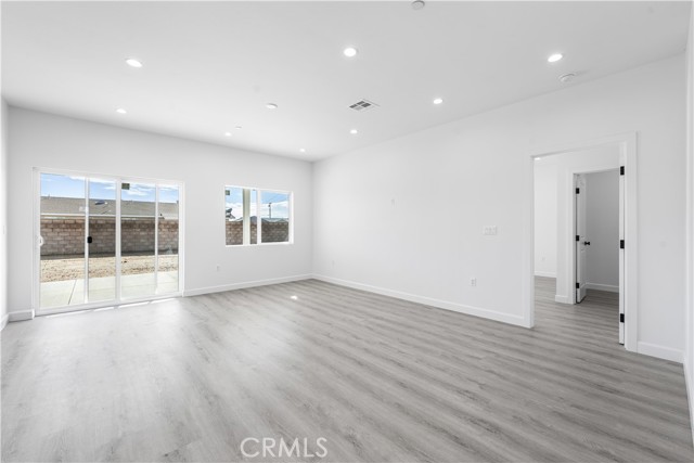 Detail Gallery Image 18 of 47 For 8624 Forest Blvd, California City,  CA 93505 - 3 Beds | 2 Baths