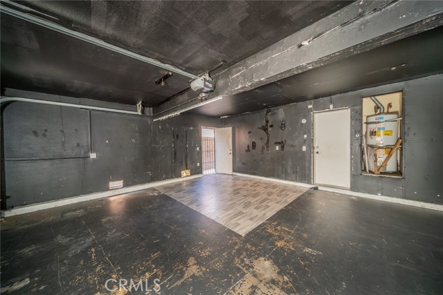 Detail Gallery Image 35 of 41 For 11327 Oakwood Dr, Fontana,  CA 92337 - 3 Beds | 2/1 Baths
