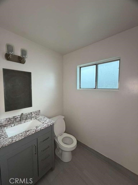 Detail Gallery Image 9 of 17 For 8000 Ben, North Hollywood,  CA 91605 - 3 Beds | 2 Baths