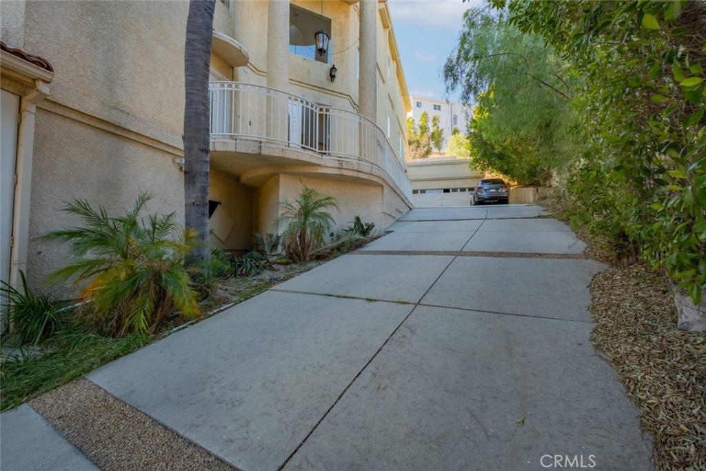 MLS #SR25010724 image #1