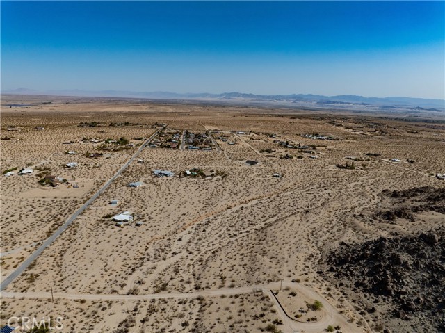 Detail Gallery Image 8 of 28 For 7099 Canyon Rd, Twentynine Palms,  CA 92277 - – Beds | – Baths