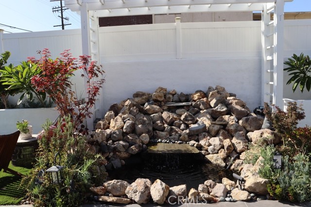 Detail Gallery Image 66 of 69 For 9103 Wystone Ave, Northridge,  CA 91324 - 4 Beds | 3 Baths