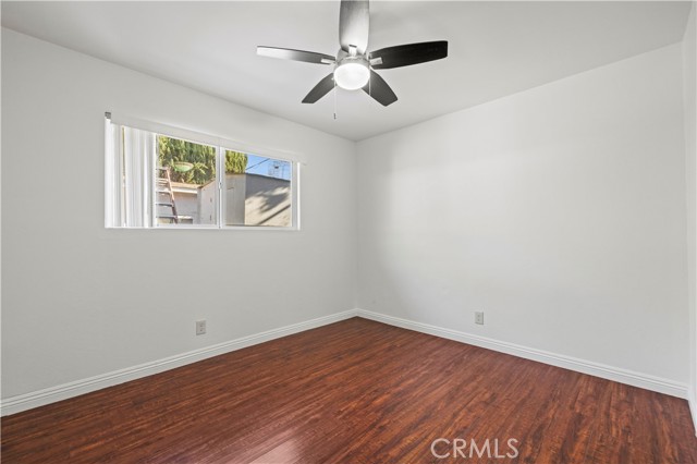 Detail Gallery Image 12 of 38 For 11460 Vanport Ave, Sylmar,  CA 91342 - 3 Beds | 2 Baths