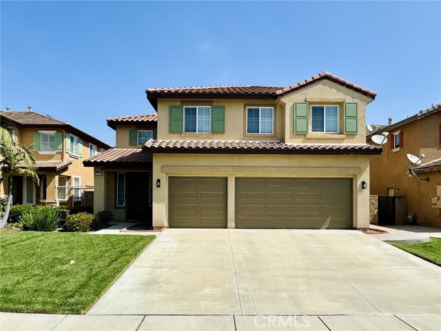 Detail Gallery Image 1 of 1 For 12440 Celebration Dr, Corona,  CA 91752 - 5 Beds | 3 Baths
