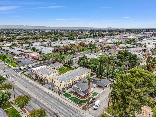 239 N San Antonio Avenue, Upland CA: https://media.crmls.org/medias/4a34e33f-9b90-4f00-92b6-72220a54f1ce.jpg