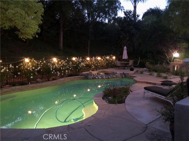 Detail Gallery Image 30 of 34 For 25415 Verne Ct, Stevenson Ranch,  CA 91381 - 5 Beds | 3 Baths