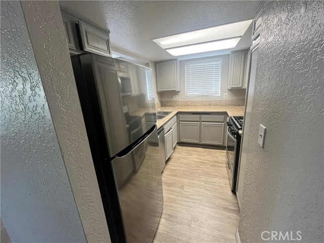 600 Central Avenue, Riverside CA: https://media.crmls.org/medias/4a358bb5-1fd8-45bf-9189-4388d3ae00a0.jpg