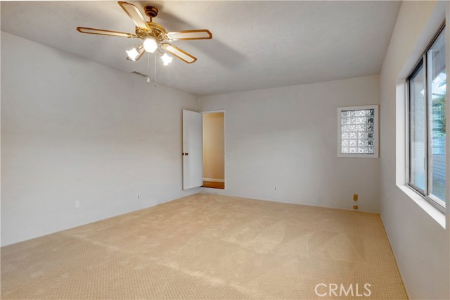 606 N Ohio Street, Anaheim CA: https://media.crmls.org/medias/4a358bc0-39c0-41cc-bb07-1feee9a42b3c.jpg