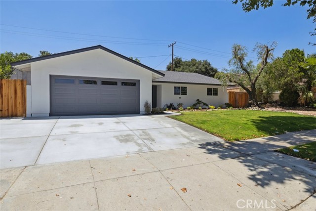 Detail Gallery Image 2 of 37 For 5704 Katherine St, Simi Valley,  CA 93063 - 5 Beds | 2 Baths