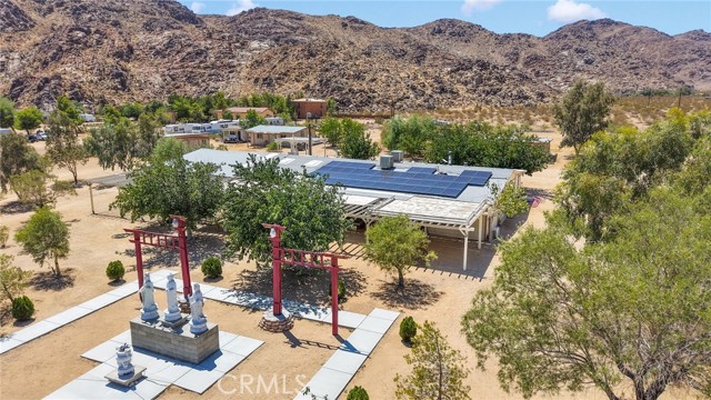 Detail Gallery Image 2 of 75 For 12660 Ivanhoe Rd, Lucerne Valley,  CA 92356 - 12 Beds | 12 Baths