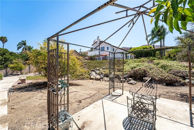 2151 Lyon Avenue, Riverside CA: https://media.crmls.org/medias/4a3755be-5419-4d71-995f-beda6c90a388.jpg
