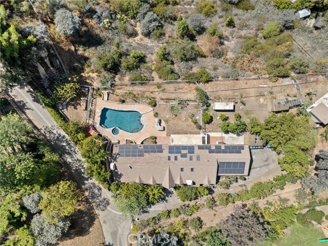 10961 Savona Road, Los Angeles CA: https://media.crmls.org/medias/4a37677e-7b47-4bff-80c3-8f6240b56a34.jpg