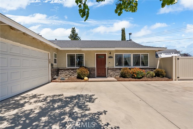 19853 Drasin Drive, Canyon Country CA: https://media.crmls.org/medias/4a3774db-15b9-477e-bc46-75f98c083968.jpg
