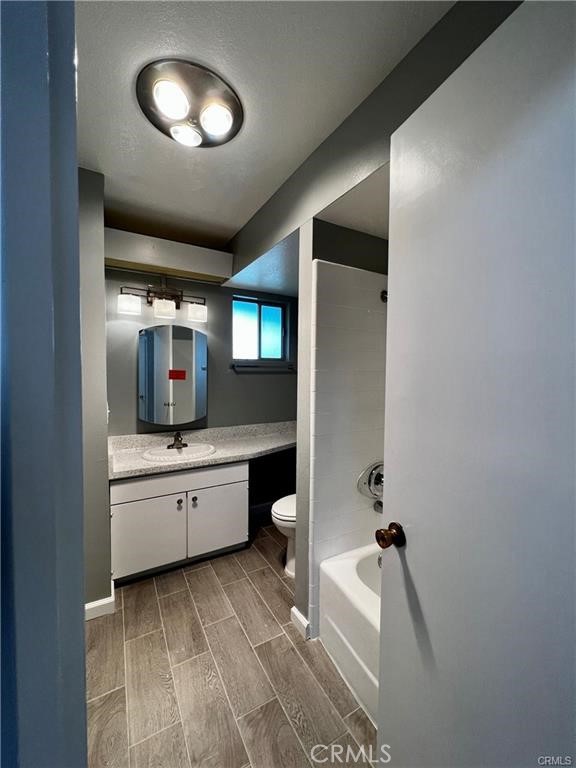 Detail Gallery Image 7 of 15 For 14 Tennessee St #B,  Redlands,  CA 92373 - 2 Beds | 1 Baths