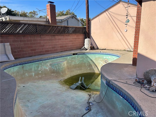 Detail Gallery Image 12 of 27 For 3513 Shipway, Long Beach,  CA 90808 - 3 Beds | 2 Baths