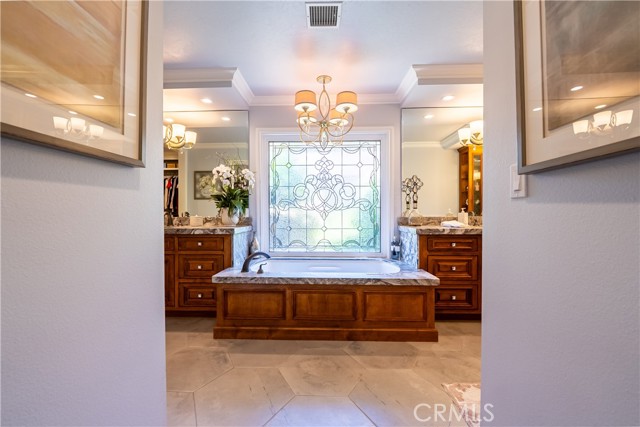 Detail Gallery Image 30 of 75 For 1850 E Rancho Grande Dr, Covina,  CA 91724 - 3 Beds | 3 Baths