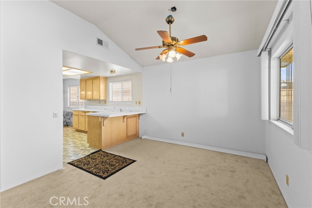 Detail Gallery Image 13 of 45 For 2616 La Paz Ave, Hemet,  CA 92545 - 3 Beds | 2 Baths