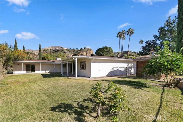 Detail Gallery Image 49 of 74 For 7150 Clydesdale, Highland,  CA 92346 - 4 Beds | 3 Baths