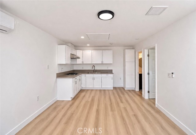 Detail Gallery Image 17 of 19 For 11131 Mac Murray St, Garden Grove,  CA 92841 - 6 Beds | 6 Baths