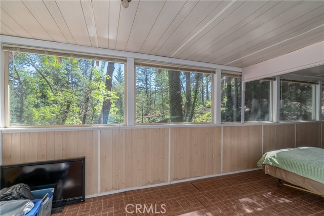 Image 20 of 35 For 17350 Parnassus Drive